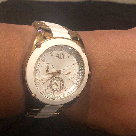 Rose gold Armani Exchange watch - Picture 1 of 4